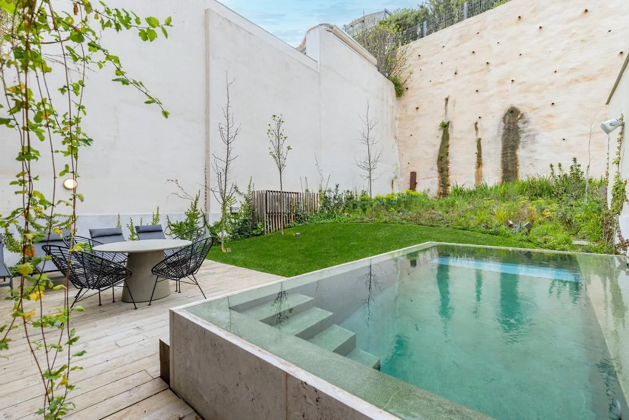 Hidden Pearl W/ Patio & Pool By Lovelystay Lisbon 0*,